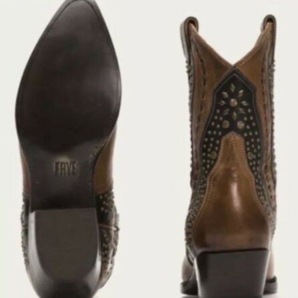 Frye Boots Tulsa Stud Short Size 7M NEW NIB - Picture 3 of 5